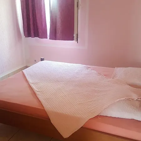 Διαμέρισμα Apartmani Marina *