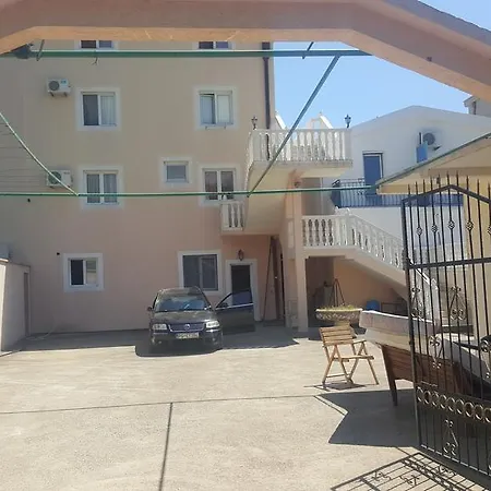 Apartmani Marina * Ποντγορίτσα